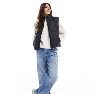 Nike Women’s Puffer Vest